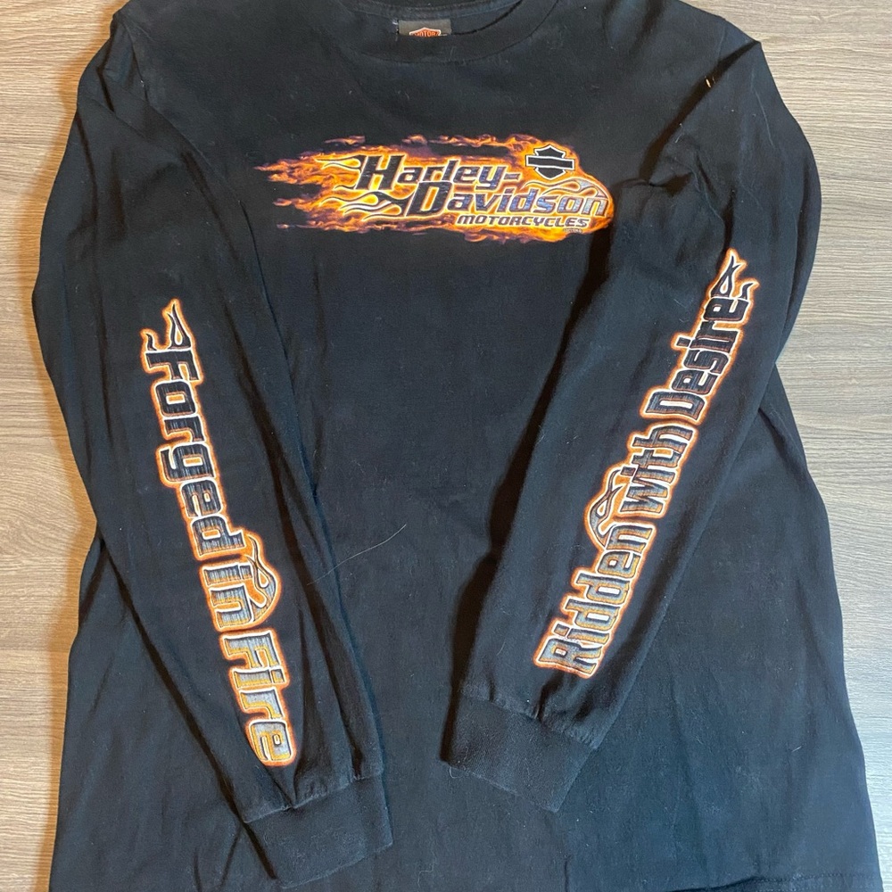 Y2K Harley-Davidson Black Long Sleeve with Orange Flames - Hollywood, CA